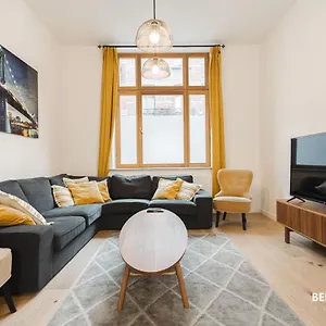 Maison Spacieuse De 6 Proche Gare Midi Brussel